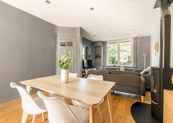 Hébergement de vacances Le De L'hippodrome. *